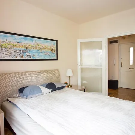 Apartment Greta Apartman *